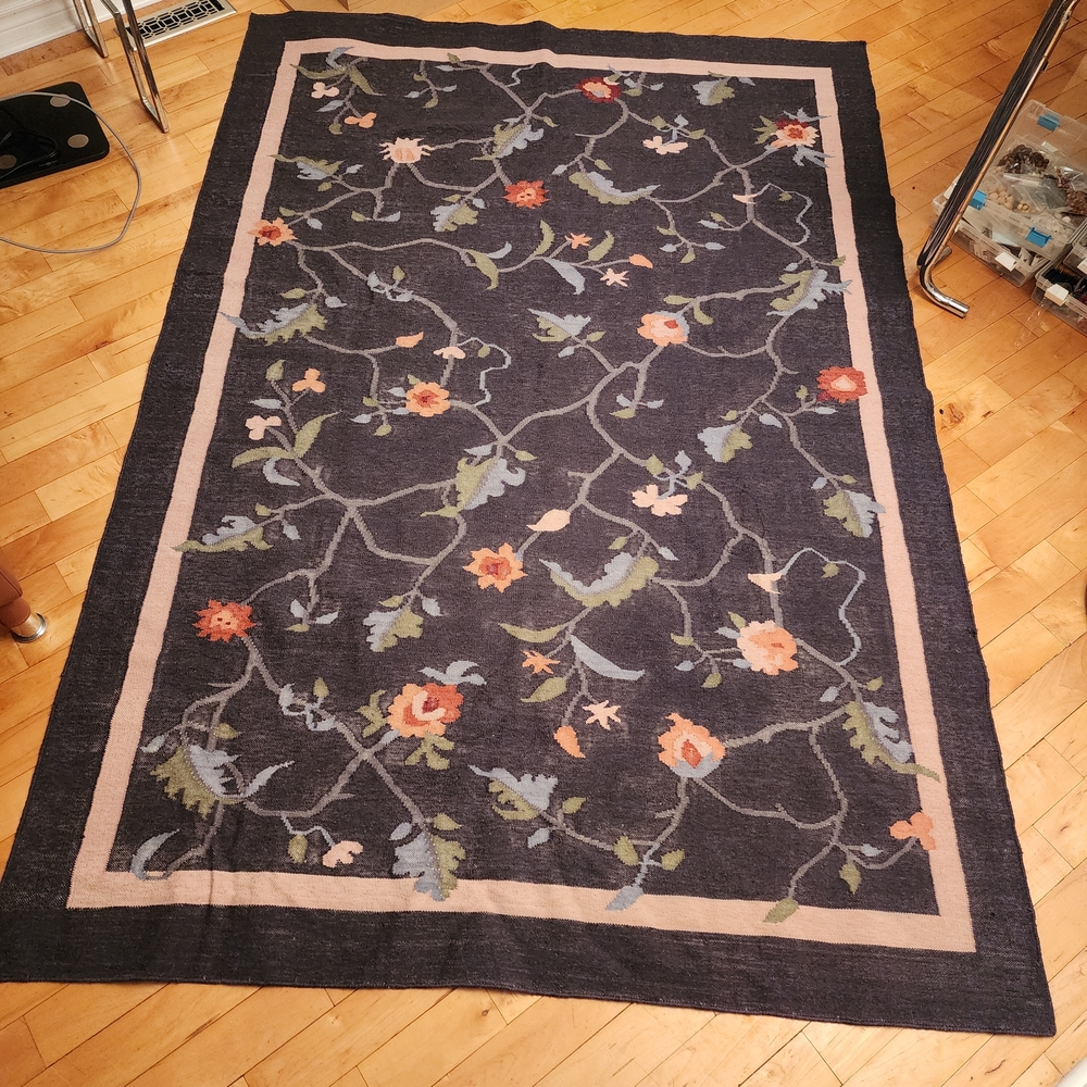 Boho CHIC Floral Wool Rug  Carpet Low Pile - 5'3" by 7'7" PINK RED GREY IKEA